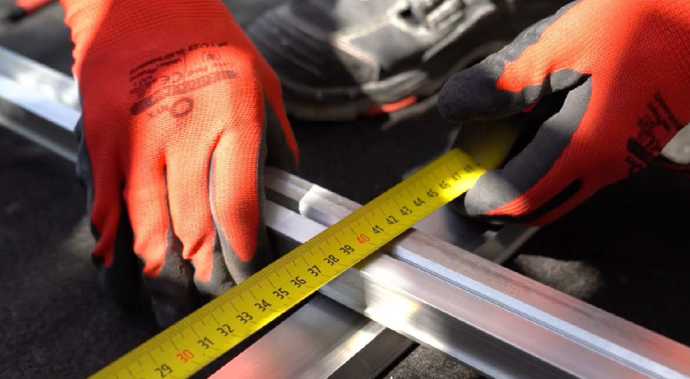 Taras z desek kompozytowych - jak zamontować?